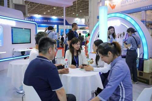 內(nèi)蒙古出版集團攜手內(nèi)蒙古漠尼文化，大e洋智慧教育產(chǎn)品閃耀內(nèi)蒙古教育裝備展